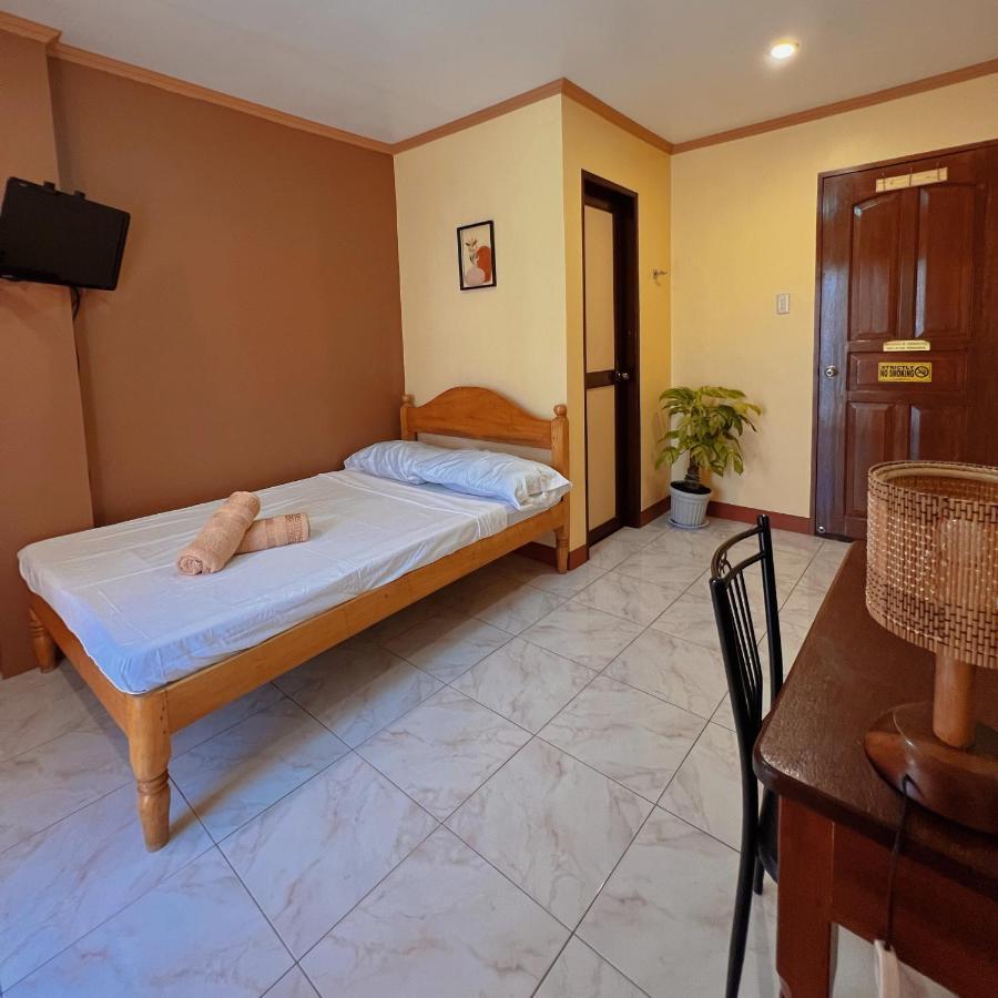 Balayong Pension Puerto Princesa Kültér fotó